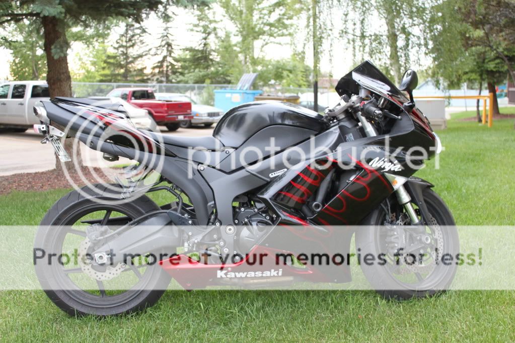 07 ZX6R Frame Sliders ZX Forums