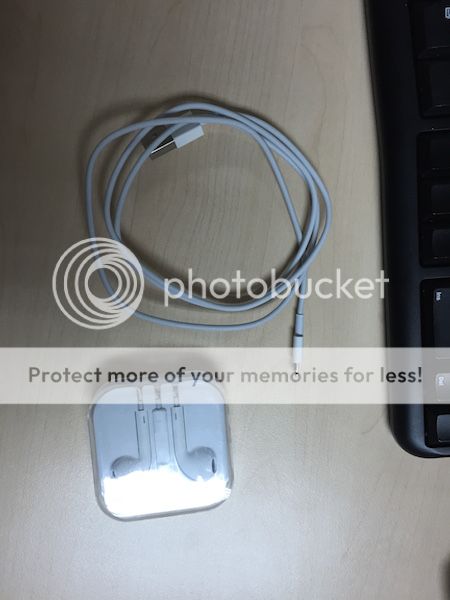 Cần bán bao da viva ip6 , cap , tai nghe